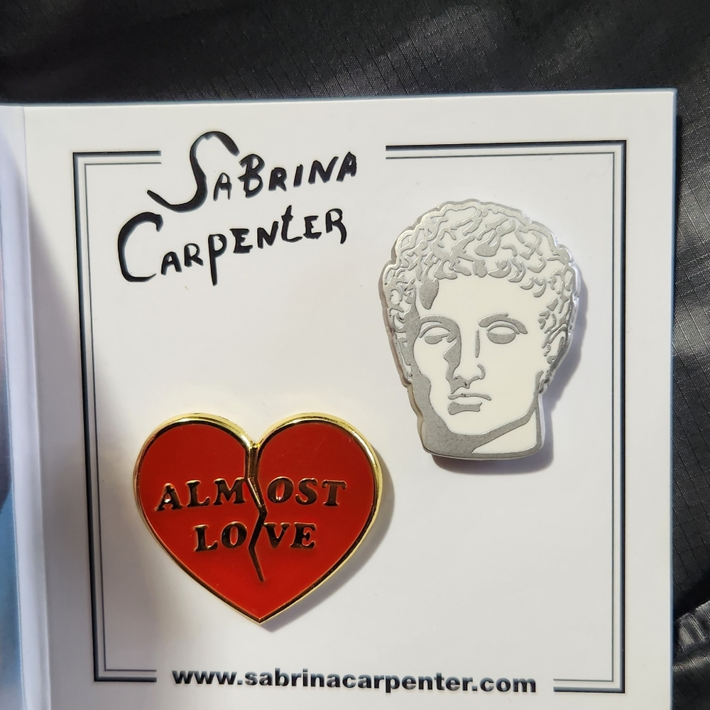 Sabrina Carpenter Pin Set